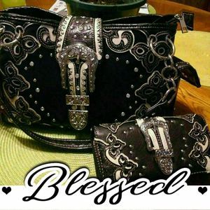 Meet your Posher, Beverly